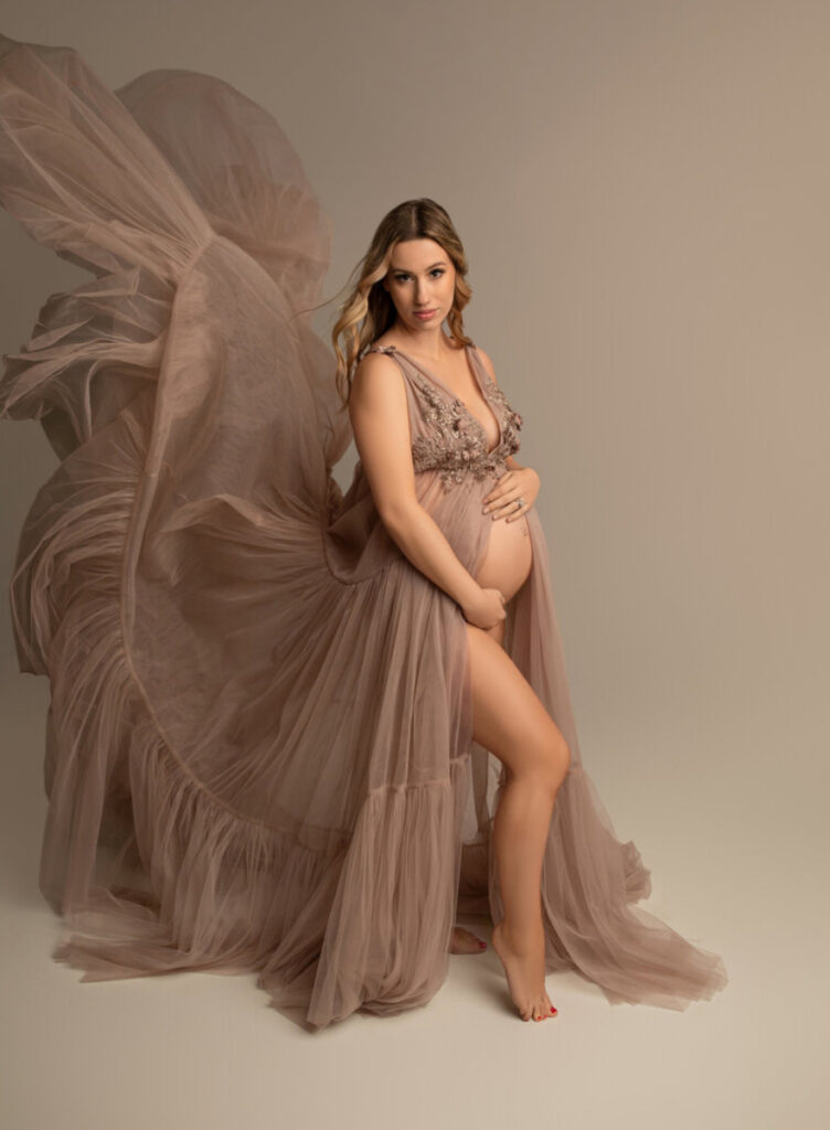 OKC maternity photoshoot with flowy gown